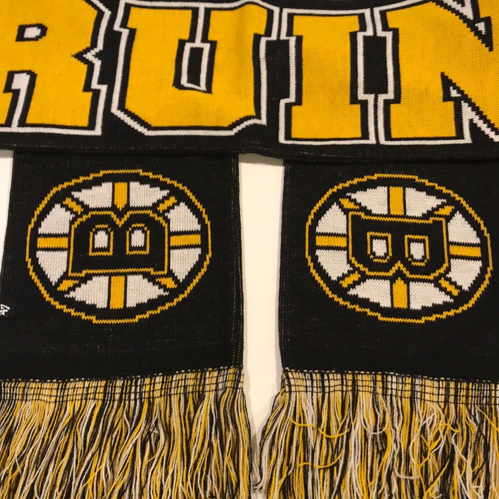 Bruins scarf